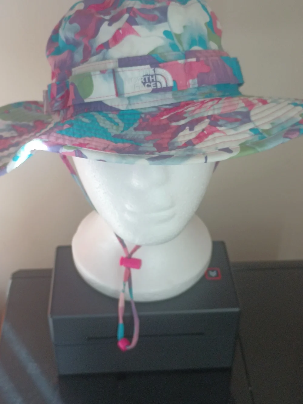 North Face Youth Sun Bucket Hat - Pink, Teal And Purple Size S/P